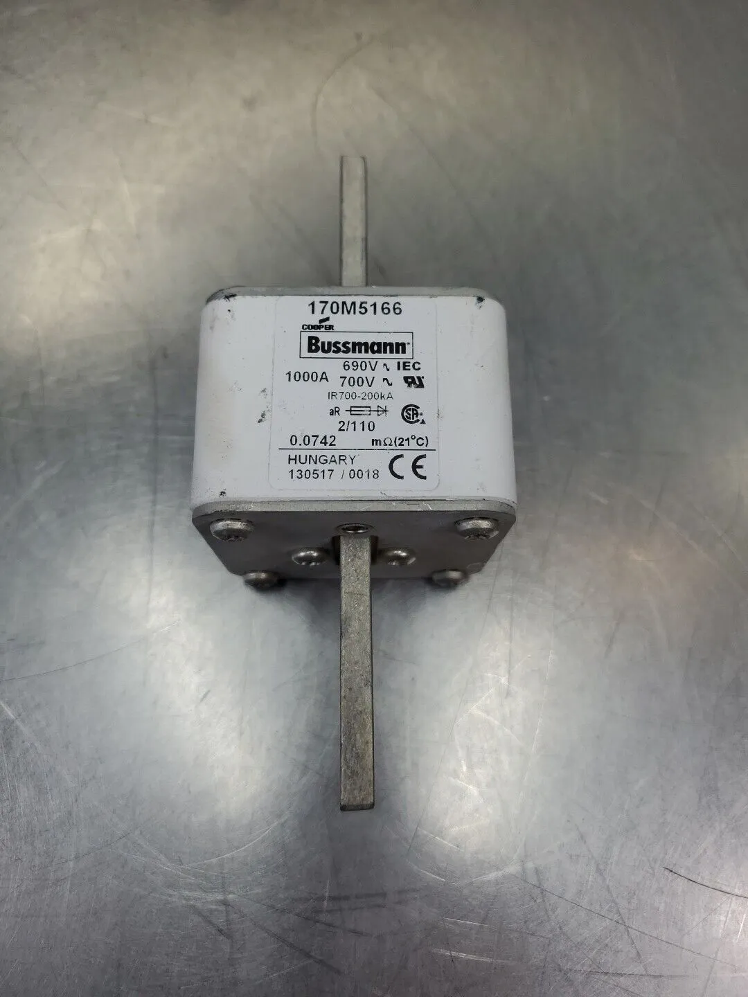 Bussmann 170M5166 Fuse, 690V 1000A. 4B-34