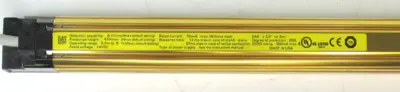 Omron F3SJ-A0455P20-L Safety Light Curtain Emitter 455mm