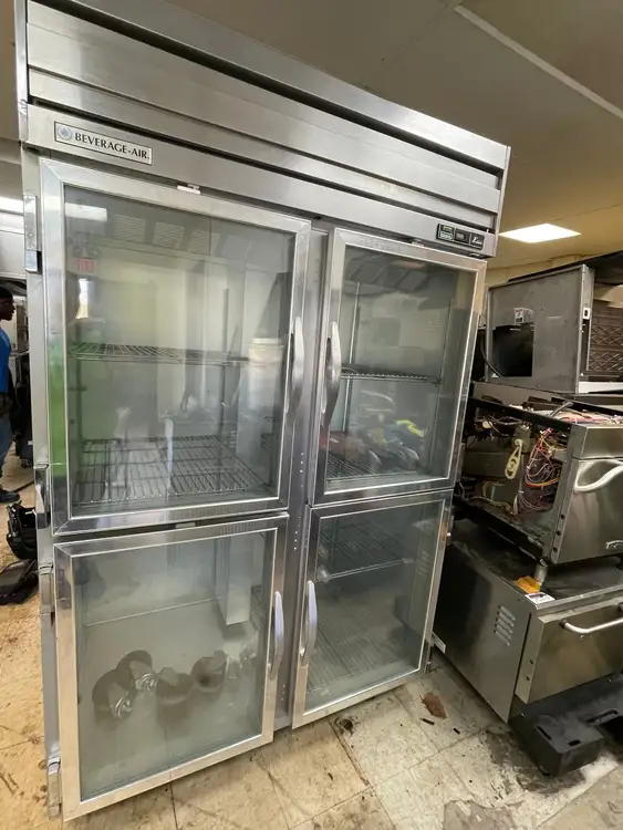 Used Beverage Air Used Beverage-Air ER48-1AHG Stainless Glass 4 Door Top Mounted Reach-in Refrigerator 120V Display Refrigerators Illinois US | Falcon Restaurant Supply #1375874