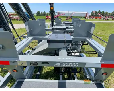 Used TRAVIS _UNKNOWN_ Seed Tenders Iowa US | Keast Enterprises #1360458