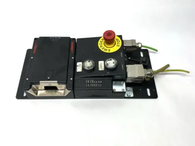 USED EUCHNER MULTIFUNCTIONAL GATE BOX 121855
