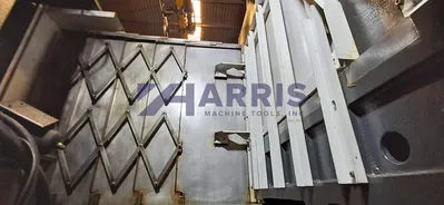 USED 2005 MAZAK VTC-250D/50