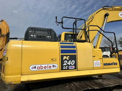 Used 2018 KOMATSU PC240 LC-11 Crawler Excavators | Abele Tractor #1342814