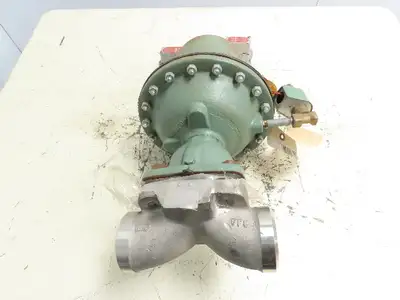 ITT Grinnell Pneumatic Diaphragm Actuator Valve 1-1/2" CF8 Stainless Butt Weld