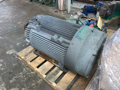 250 hp 1188 rpm 460 volts Reliance Electric AC Motor