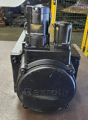 USED REXROTH MSK071D-0300-NN-M1-UG0-NNNN