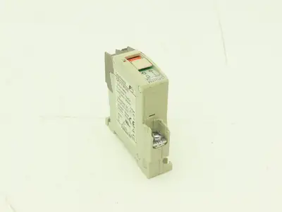 Fuji CP31FM/3W 1-Pole Circuit Protector 3A 250VAC/65VDC Lot of 6