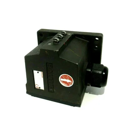 USED BALLUFF BNS 813-D03-R16-100-22-03 POSITION SWITCH BNS813D03R161002203