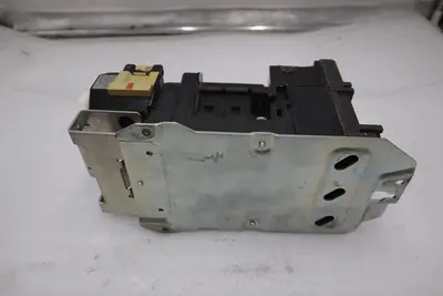 AB Allen Bradley 500F-DOD930 Size 3 Magnetic Contactor, 120VAC Coil 90A 3-5 Pole