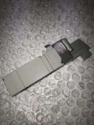 NEW SMC SY5140-5FUE-X90