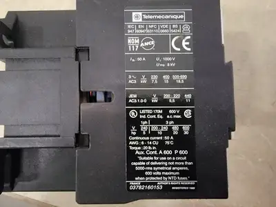 USED TELEMECANIQUE LC1-D3210