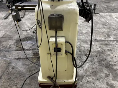 3 HP ACER MODEL #3VK3-HP RAM TYPE VERTICAL MILL WITH DIGITAL READ OUTS: STOCK #23061
