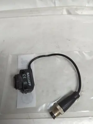 Used BALLUFF BOS 11K-PA-1D10-00 15-24 Sensors | Surplus Asset Holdings #1206430