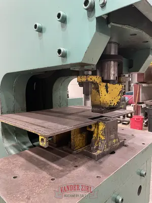 Used PIRANHA _UNKNOWN_ Ironworkers Michigan US | Vander Ziel Machinery Sales #482663