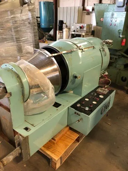 Used AEROMATIC Strea 7 Fluid Bed Dryers New Jersey US | Perry Equipment #118179