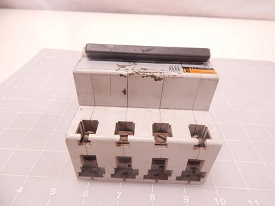 Used MERLIN GERIN _UNKNOWN_ Circuit Breakers Texas US | OCO Industrial #1676105