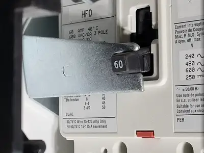 Used EATON SVX025A1-5A4N1 Switchgears British Columbia CA | Lenmark #240336
