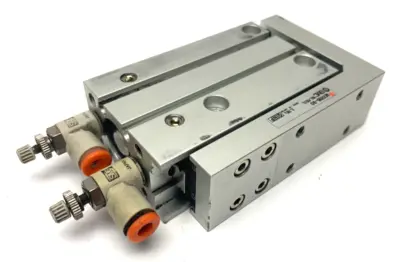 MXH16-30 | SMC  Pneumatic Compact Slide Cylinder Table 0.7MPa Max - Used