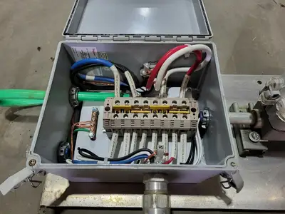 USED HOFFMAN A1086CHQRFG