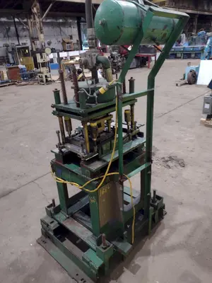 7 TON PNEUPOWER AIRAM PNEUMATIC CUTOFF PRESS: STOCK #19532