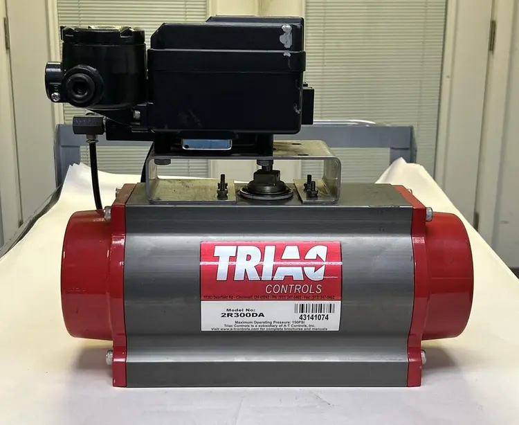 Used TRIAC 2R300DA Rotary Actuators Ohio US | Surplus Asset Holdings #1365849