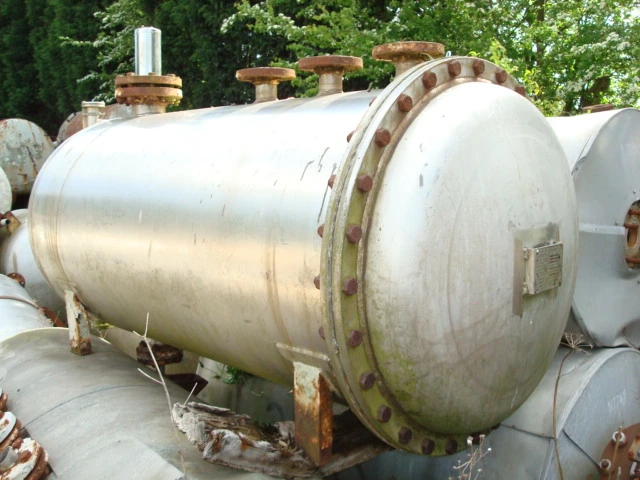 650 L S/S Horiz Pressure Vacuum Vessel