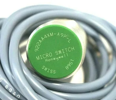 NEW HONEYWELL 922AA4XM-A9P-L PROXIMITY SWITCH 922AA4XMA9PL