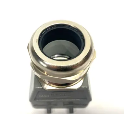 19300100428 | Harting  Heavy Duty Han B Hood Top Entry HC 4 Pegs M40 w/ Cable Gland - New Other