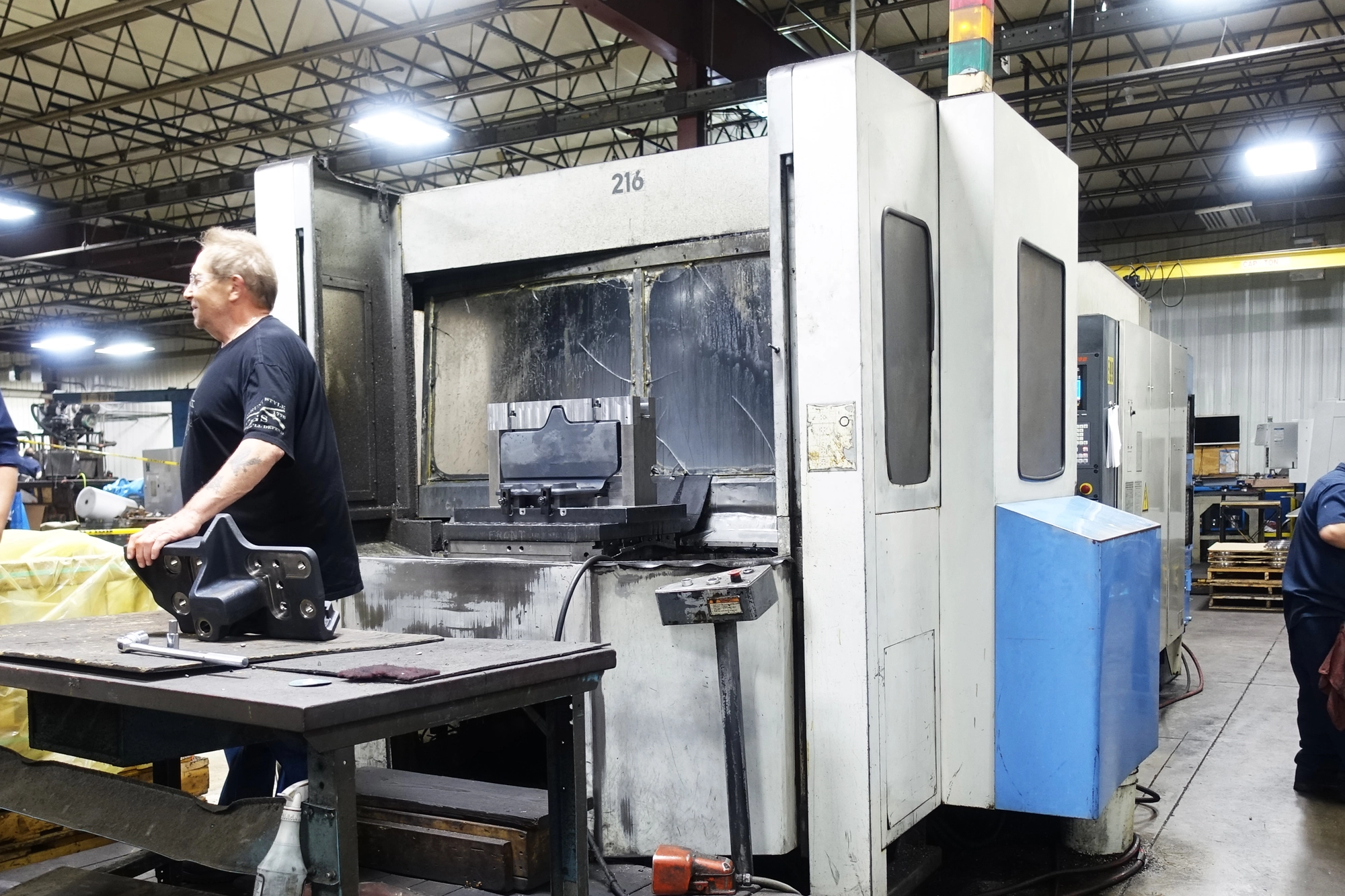 USED 1996 MAZAK FH-680