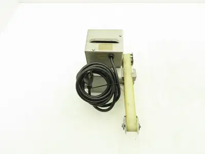 Abanaki SMMS1-06 Mighty Mini Belt Oil Skimmer w/Timer 1gph 6" Reach 115V