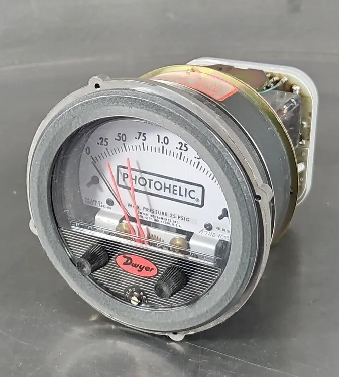 Used Dwyer _UNKNOWN_ Lab Manometers South Carolina US | Palmetto Automation #1166572