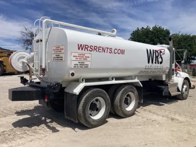 USED 2017 Kenworth T370