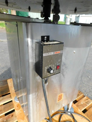 USED 48" ACCUMULATOR TABLE 48 INCH TABLE