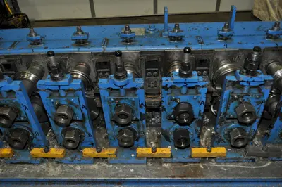10 STAND X 8" TISHKEN ROLLFORMER 1.5" SHAFT