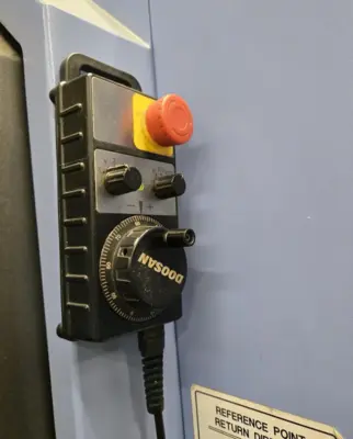 2015 DOOSAN DNM 400 II Vertical Machining Centers | Toolquip, Inc. (7)
