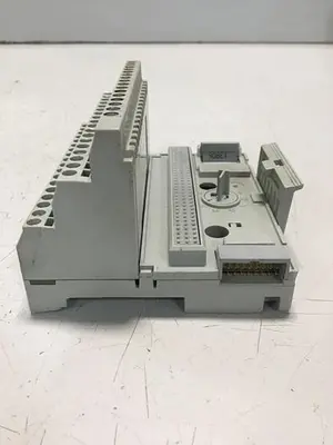 USED ALLEN BRADLEY 1794-TB3T SER A