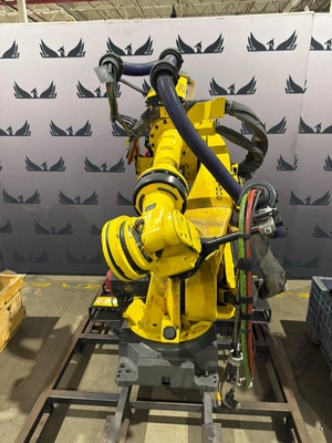 Used 2016 FANUC R-2000IB/210F + R30IB Robots Michigan US | iGAM Industrial Marketplace #927888