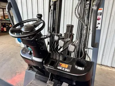 USED 2018 TOYOTA 8FBCU25