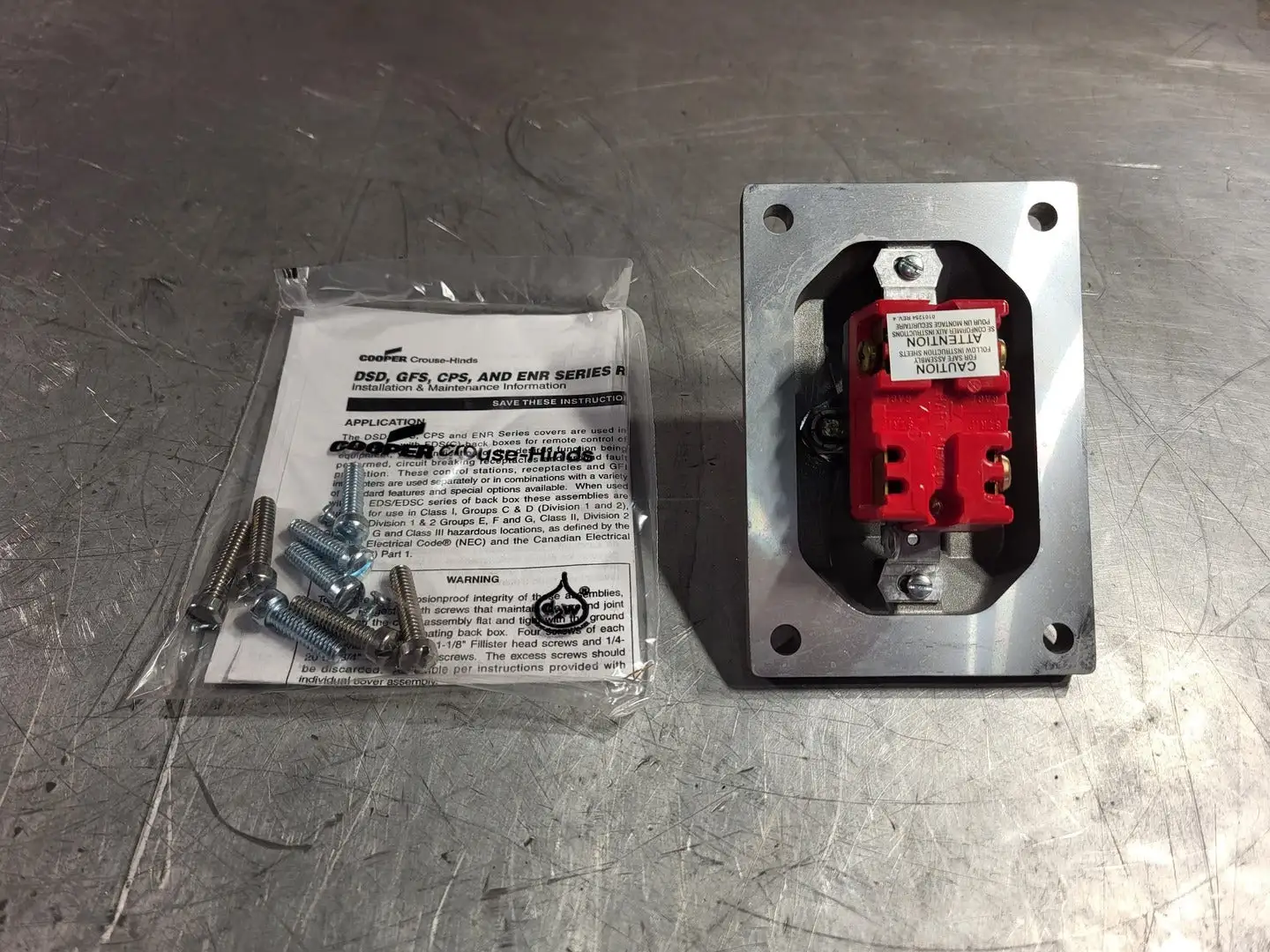 New | in-Stock CROUSE-HINDS DSD936 SA Switchgears British Columbia CA | Lenmark #242135
