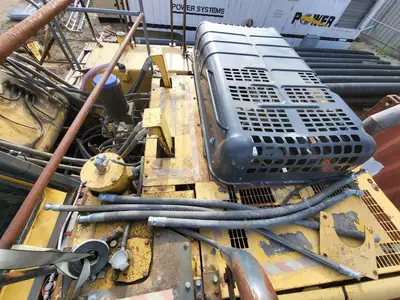 USED 2003 KOMATSU PC600LC-6