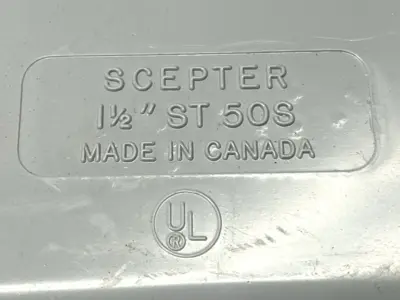 USED SCEPTER PVC CONDUIT BODY T-STYLE REMOVABLE COVER 1-1/2" LOT OF 2