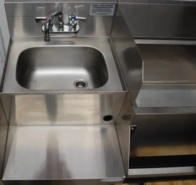 142-1257 Krowne 47 Inch Cocktail Station Underbar Ice Bin w 10 Circuit Cold Plat
