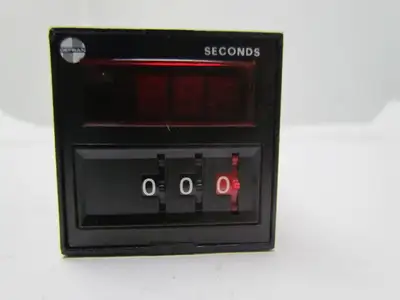 Gefran 98905132 Timer 110 Volt TVD 2/999 Digital