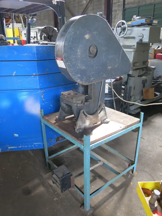 Used ALVA ALLEN BT-8 O.B.I. Presses New Jersey US | MULLIN MACHINERY #292312
