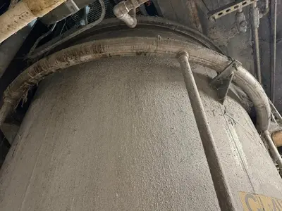 3,400 GALLON STEEL PRO JACKETED STAINLESS STEEL TANK 9' TALL X 8' DIAMETER