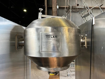 Used _UNKNOWN_ _UNKNOWN_ Double Cone - V Rotary Vacuum Dryers Ohio US | Federal Equipment Company #1553233