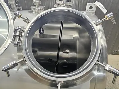 Used 250 Gallon Tank (Reactor), 316 Stainless Steel, With Air Mixer