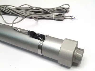 USED SMC REC SINE CYLINDER AND D-H7C SWITCHES