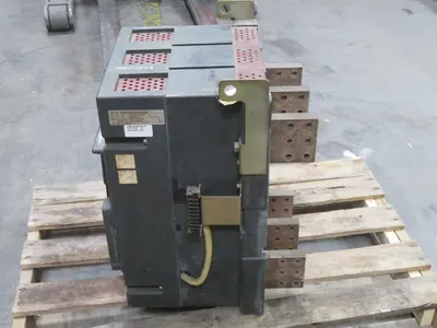 Used FUJI SE3203PF Circuit Breakers Texas US | Aucto #1308448