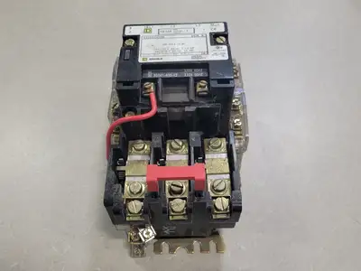 USED SQUARE D 8536SCO3V02S